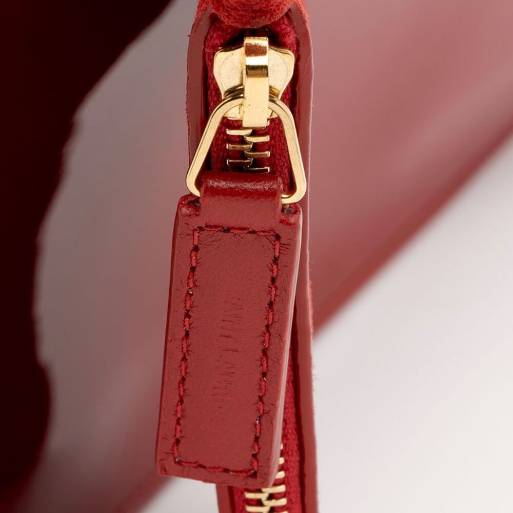 Saint Laurent Patent Leather Suzanne Small Hobo - Picture 11 of 15